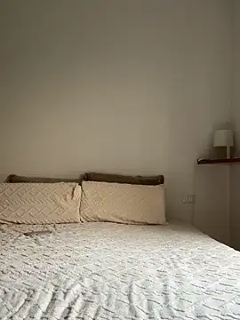 Snapshot of couplepenetration chatting on 03/13/26, 08:21 couplepenetration online show from 03/13/26, 08:21