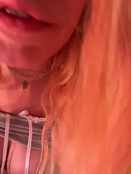 pisswhorelana online show from 10/12/25, 11:26