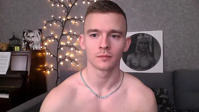 Marvelboy  online show from 02/08/25, 12:17