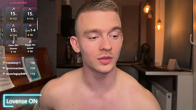 Snapshot of Marvelboy_ chatting on 11/11/25, 11:49 Marvelboy online show from 11/11/25, 11:49