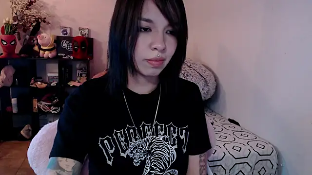 Snapshot of babyakem chatting on 09/13/25, 04:12 babyakem online show from 09/13/25, 04:12