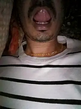 dreamtoungelick69 online show from 02/01/25, 07:13