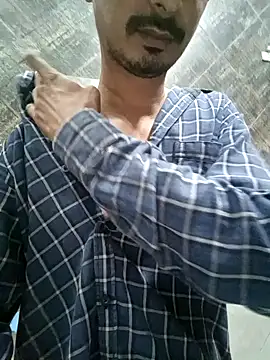 dreamtoungelick69 online show from 10/17/25, 07:27