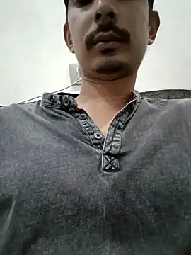 Snapshot of dreamtoungelick69 chatting on 03/12/26, 03:40 dreamtoungelick69 online show from 03/12/26, 03:40