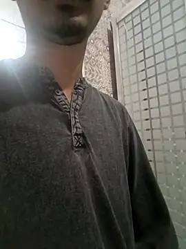 Snapshot of dreamtoungelick69 chatting on 03/19/26, 02:26 dreamtoungelick69 online show from 03/19/26, 02:26