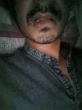 Snapshot of dreamtoungelick69 chatting on 04/28/26, 06:46 dreamtoungelick69 online show from 04/28/26, 06:46