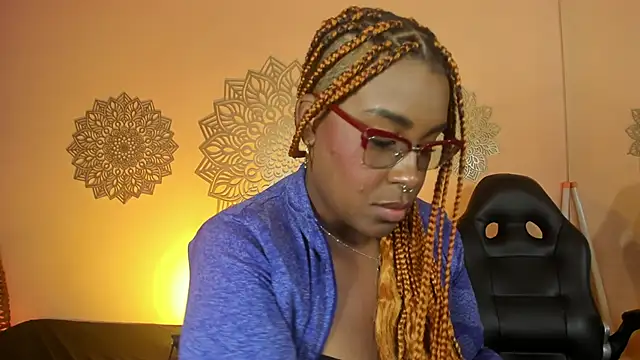 Snapshot of DakotaSexShow chatting on 03/05/25, 02:03 DakotaSexShow online show from 03/05/25, 02:03