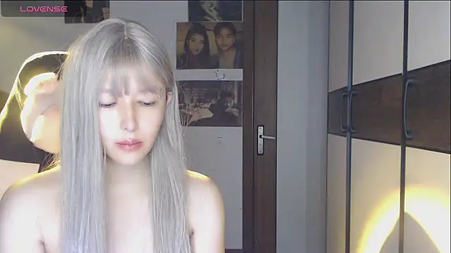 Snapshot of candy_cola chatting on 09/12/25, 03:28 candy cola online show from 09/12/25, 03:28