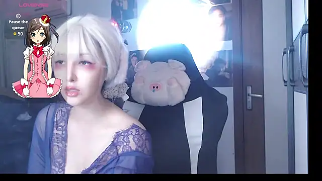 Snapshot of candy_cola chatting on 10/13/25, 06:13 candy cola online show from 10/13/25, 06:13