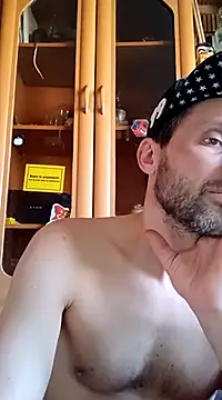 Snapshot of FireFox_Feel chatting on 03/20/25, 11:05 FireFox Feel online show from 03/20/25, 11:05