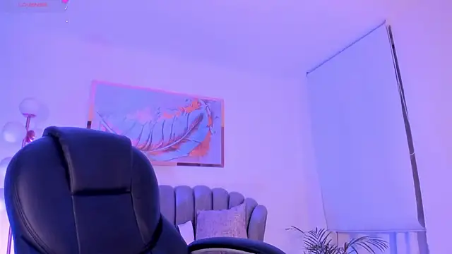 ZoePresleyX online show from 11/06/25, 02:45