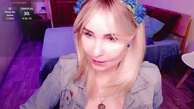  unique cam  online show from 04/18/26, 09:46