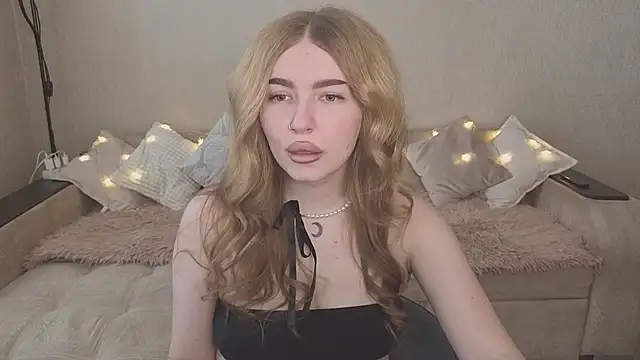 ViolettaLopez online show from 10/09/25, 11:30