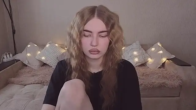 ViolettaLopez online show from 03/21/26, 01:37