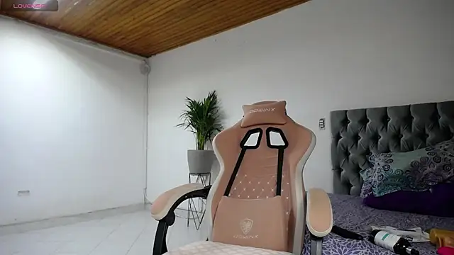 ashley morgan 18 online show from 01/17/25, 05:11