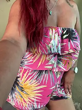 sofy alone online show from 02/19/25, 06:00