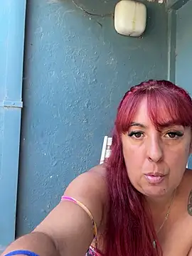 sofy alone online show from 02/21/25, 01:33