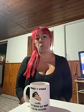 sofy alone online show from 04/29/26, 05:06