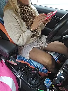 Snapshot of Nathotsexy1 chatting on 03/05/26, 08:43 Nathotsexy1 online show from 03/05/26, 08:43