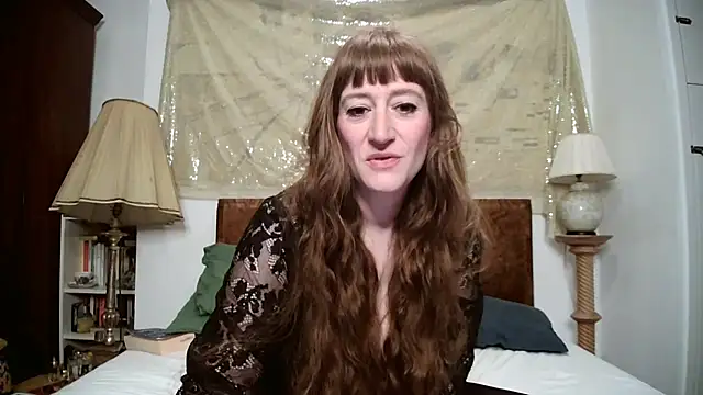 Snapshot of LemmieRed chatting on 10/13/25, 07:30 LemmieRed online show from 10/13/25, 07:30