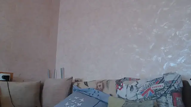 Amy August online show from 02/19/25, 11:06