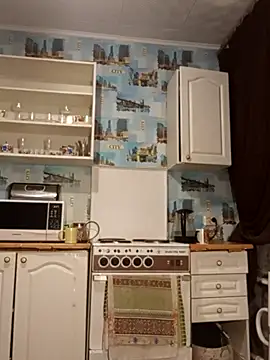 Amy August online show from 03/15/25, 04:21