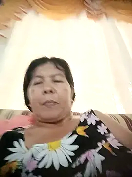 TropicalFlower online show from 10/06/25, 01:03