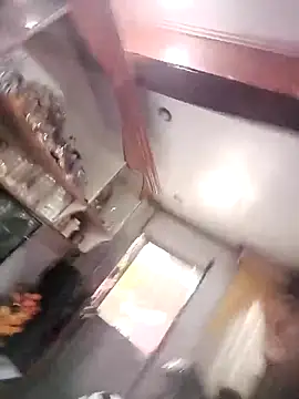 TropicalFlower online show from 10/19/25, 06:36