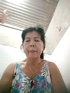 TropicalFlower online show from 10/26/25, 09:53