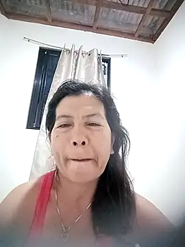 TropicalFlower online show from 11/13/25, 08:19