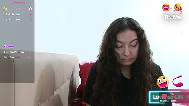 Snapshot of BBW_MILF_4U chatting on 01/17/26, 11:26 BBW MILF 4U online show from 01/17/26, 11:26