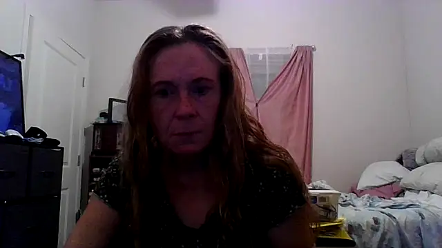 Snapshot of tmmcmannus chatting on 06/08/26, 03:51 tmmcmannus online show from 06/08/26, 03:51