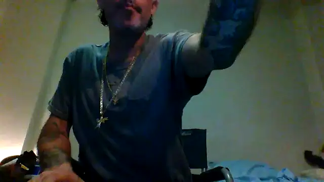 Snapshot of thefire420 chatting on 01/24/25, 02:28 thefire420 online show from 01/24/25, 02:28