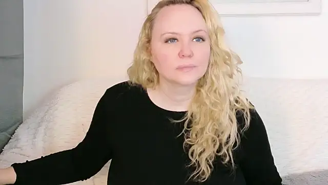 Sarah4you online show from 02/22/26, 03:32