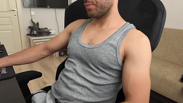 Snapshot of Emre_Ty chatting on 10/29/25, 01:24 Emre Ty online show from 10/29/25, 01:24