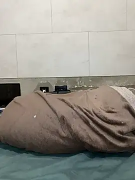 Krasav4ik4ik online show from 03/13/25, 10:43