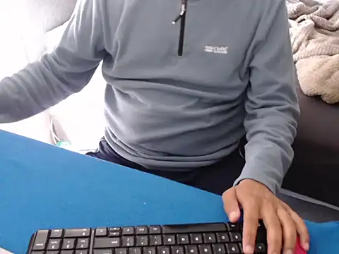 desiloverboy online show from 07/31/26, 10:14