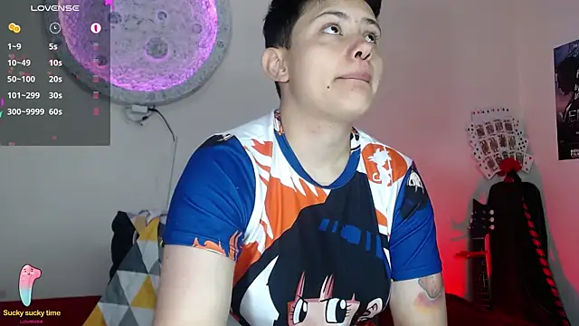 Snapshot of girl_intense444 chatting on 01/18/25, 12:47 girl intense444 online show from 01/18/25, 12:47