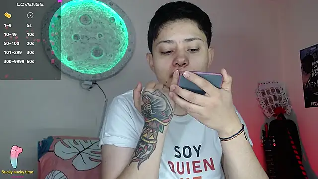 Snapshot of girl_intense444 chatting on 01/22/25, 01:11 girl intense444 online show from 01/22/25, 01:11