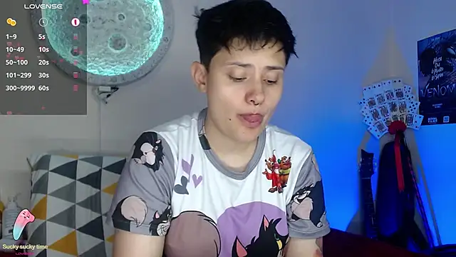 Snapshot of girl_intense444 chatting on 02/20/25, 07:52 girl intense444 online show from 02/20/25, 07:52