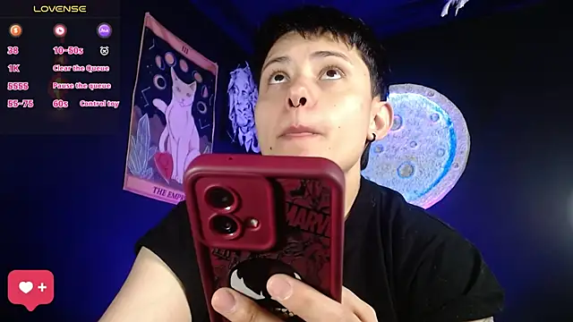 girl intense444 online show from 12/22/25, 01:19