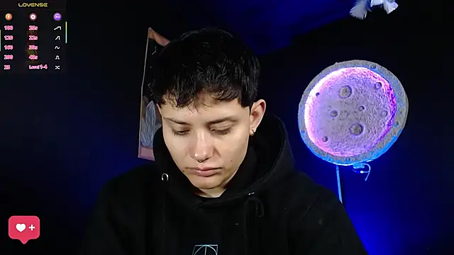 girl intense444 online show from 03/30/26, 12:50