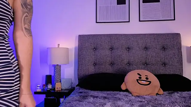 mandi4pole  online show from 02/04/26, 11:09