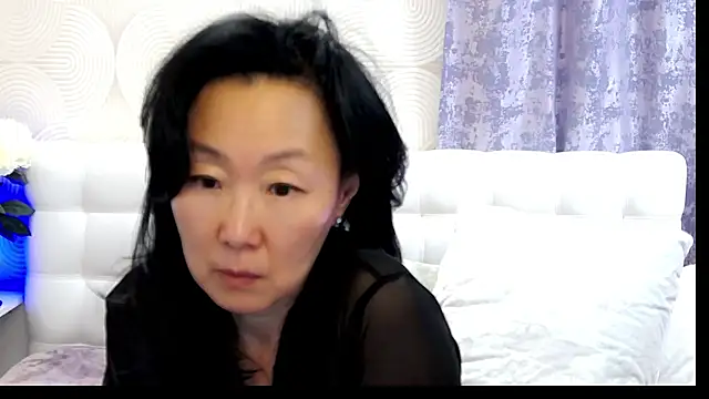 Snapshot of Asian_legs chatting on 02/07/25, 12:28 Asian legs online show from 02/07/25, 12:28