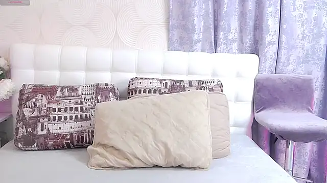 Snapshot of Asian_legs chatting on 11/26/25, 10:05 Asian legs online show from 11/26/25, 10:05