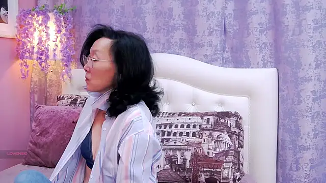 Asian legs online show from 01/10/26, 10:28