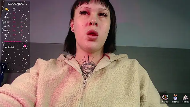 Snapshot of ivamayy chatting on 01/13/26, 09:25 ivamayy online show from 01/13/26, 09:25