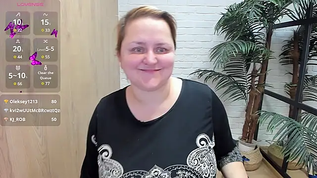 ScarlettSoft online show from 12/16/24, 12:06