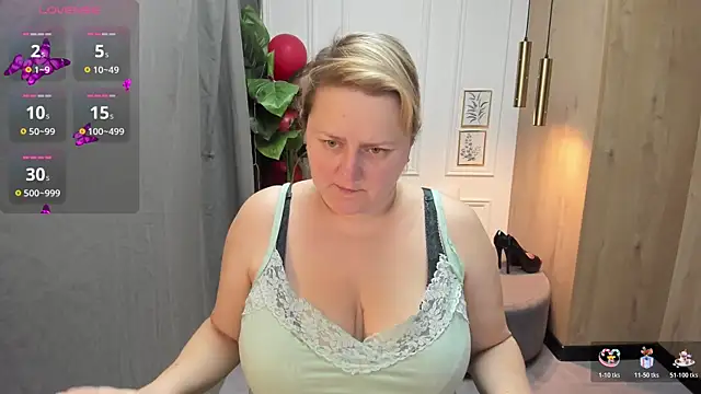 ScarlettSoft online show from 11/11/25, 05:40