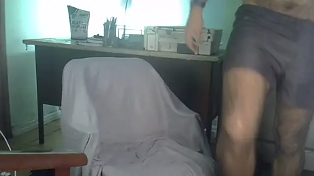 Snapshot of MILITARS chatting on 11/10/25, 09:47 MILITARS online show from 11/10/25, 09:47